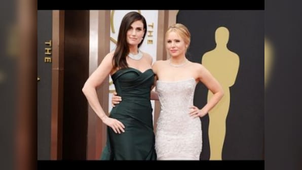 Frozen 2 actors Kristen Bell, Idina Menzel receive stars on the Hollywood Walk of Fame