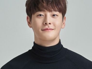 Days after K-Pop singer Goo Hara's death, Korean actor Cha In-ha, aged 27, found dead in his apartment Days after K-Pop singer Goo Hara's death, Korean actor Cha In-ha, aged 27, found dead in his apartment