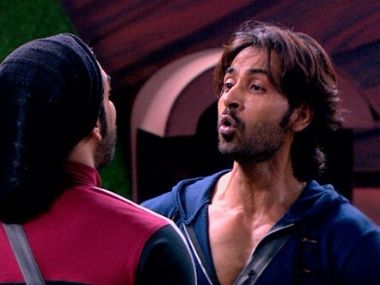 Bigg Boss 13 Day 62 highlights: Paras Chhabra labelled a 'cheater' in this week's captaincy task BB Junction Bigg Boss 13 Day 62 highlights: Paras Chhabra labelled a 'cheater' in this week's captaincy task BB Junction
