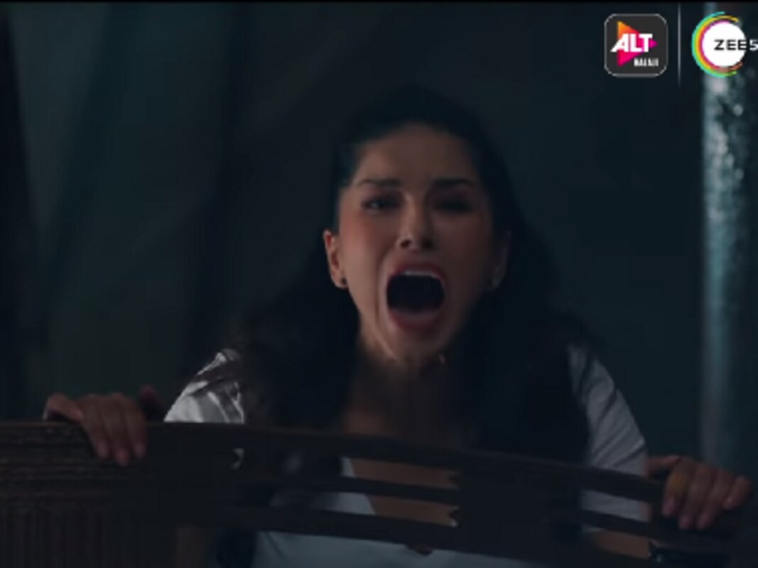 Watch Sunny Leone Divya Agarwal Varun Sood Feature In Altbalaji And Zee5 S Ragini Mms Returns 2 Trailer Entertainment News Firstpost Starring riya sen, this nail biting thriller will keep you on the edge. ragini mms returns 2 trailer