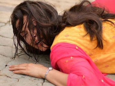 Chhapaak title track, featuring Deepika Padukone as Malti, recounts horrors of acid attack Chhapaak title track, featuring Deepika Padukone as Malti, recounts horrors of acid attack