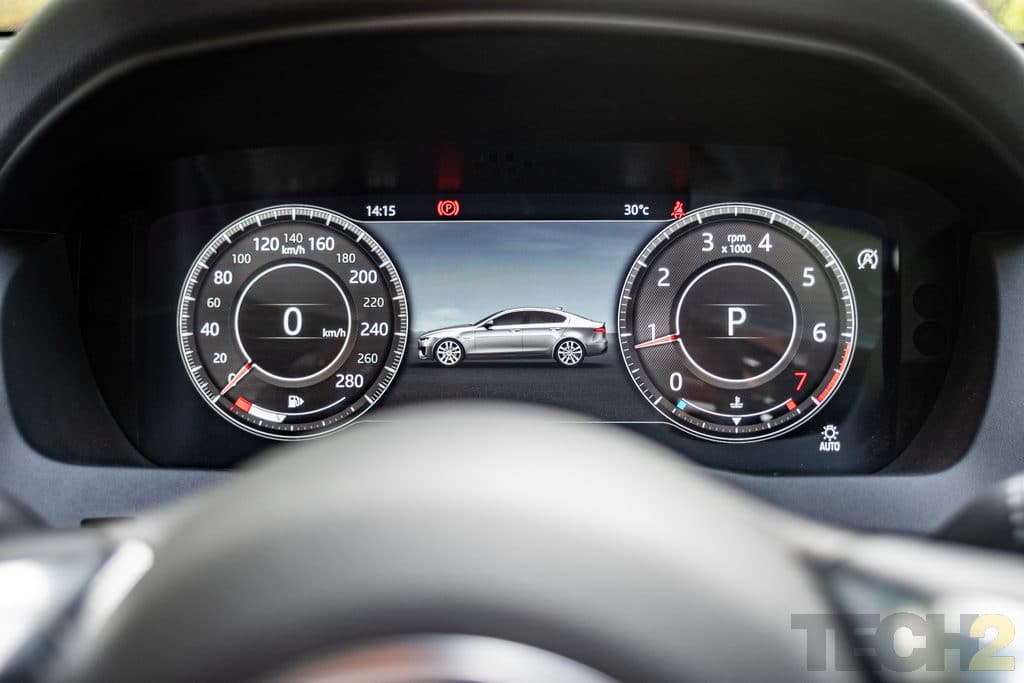 Jag-steering-wheel
