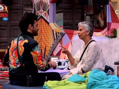 Bigg Boss 13 Day 102 highlights: Paras Chhabra's mother accuses him of playing 'godfather' to co-contestants Bigg Boss 13 Day 102 highlights: Paras Chhabra's mother accuses him of playing 'godfather' to co-contestants