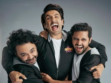 Ranveer Singh wraps up Jayeshbhai Jordaar; producer Maneesh Sharma says actor delivered his 'career-best performance' Ranveer Singh wraps up Jayeshbhai Jordaar; producer Maneesh Sharma says actor delivered his 'career-best performance'