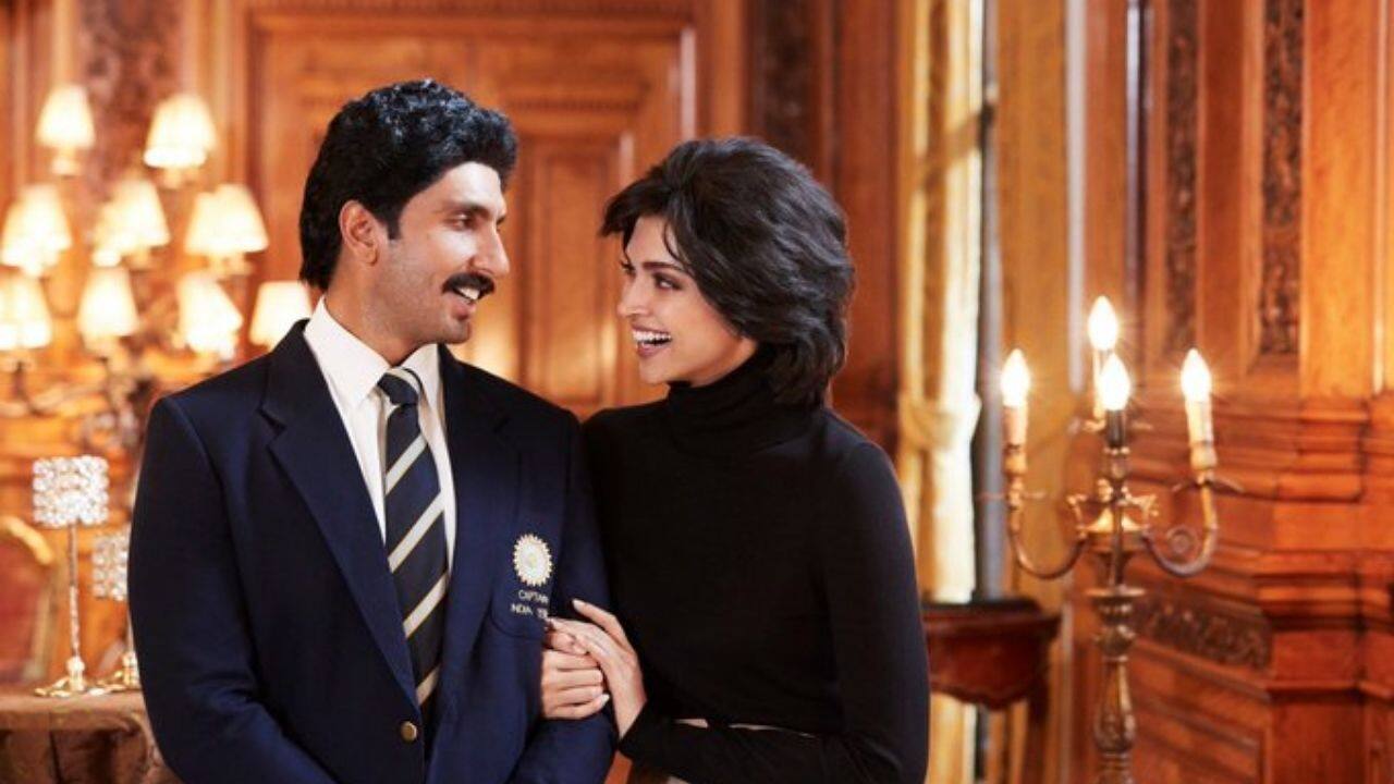 Ranveer Singh and Deepika Padukone in 83. Image from Twitter