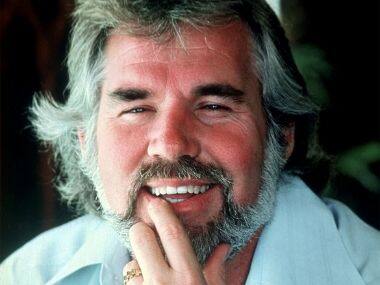 Kenny Rogers dies at 81; legendary country singer was a three-time Grammy winner