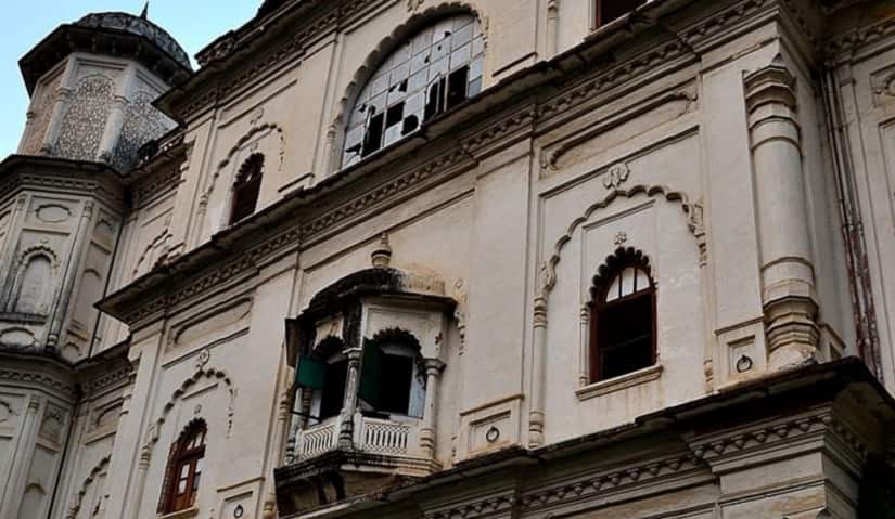 Jharokha balcony. Twitter