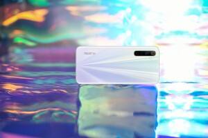 realme 6_Comet White (3)