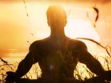 SS Rajamouli reveals first look of Ram Charan’s character as Ramaraju from RRR, also starring Jr NTR SS Rajamouli reveals first look of Ram Charan’s character as Ramaraju from RRR, also starring Jr NTR