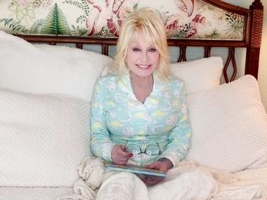 Coronavirus Outbreak: Dolly Parton launches weekly children's book reading series to 'provide welcome distraction' Coronavirus Outbreak: Dolly Parton launches weekly children's book reading series to 'provide welcome distraction'