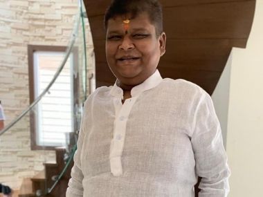 Bullet Prakash, Kannada actor, passes away aged 44 of kidney-related ailment, say reports Bullet Prakash, Kannada actor, passes away aged 44 of kidney-related ailment, say reports