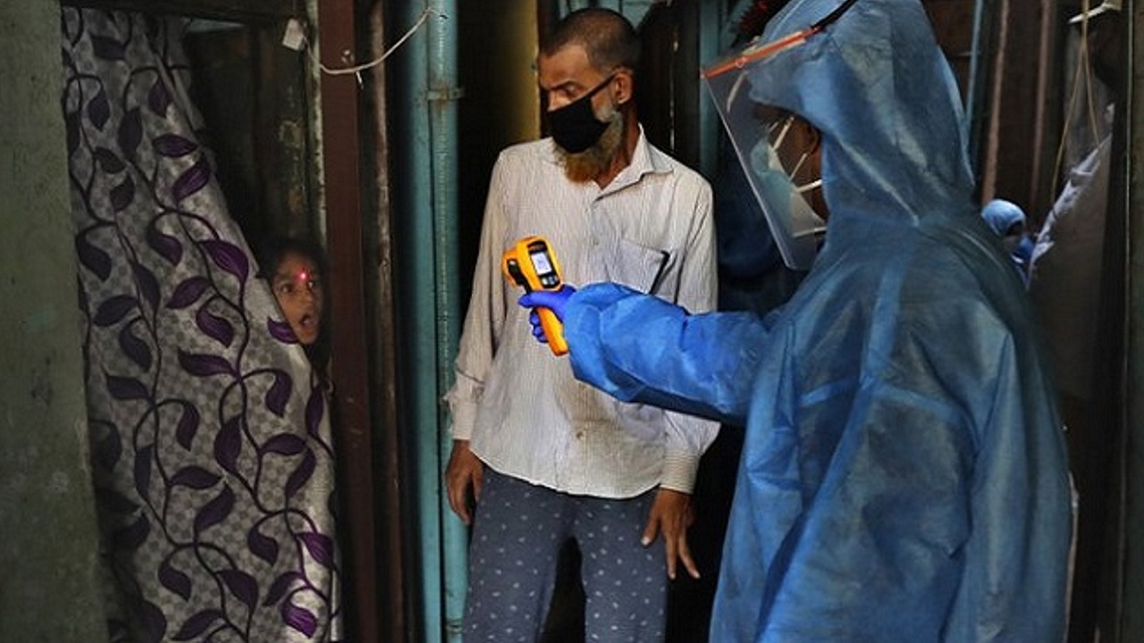 AIIMS experts say COVID-19 can affect all organs, initial symptoms might be unrelated to chest complains AIIMS experts say COVID-19 can affect all organs, initial symptoms might be unrelated to chest complains