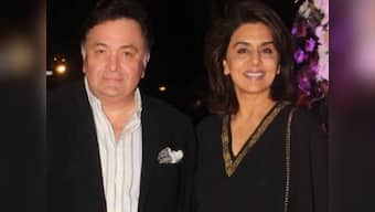 Rishi Kapoor passes away: Wife, actress Neetu pays tribute with his picture, says 'end of our story'
