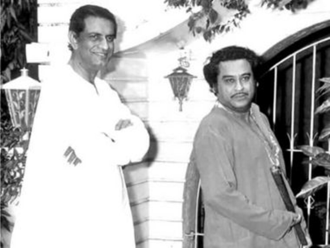Kishore Kumar S Letter To Manik Mama Satyajit Ray From November 1963 Dug Up By Filmmaker Son Sandip Ray Entertainment News Firstpost Satyajit ray ( listen ; manik mama satyajit ray