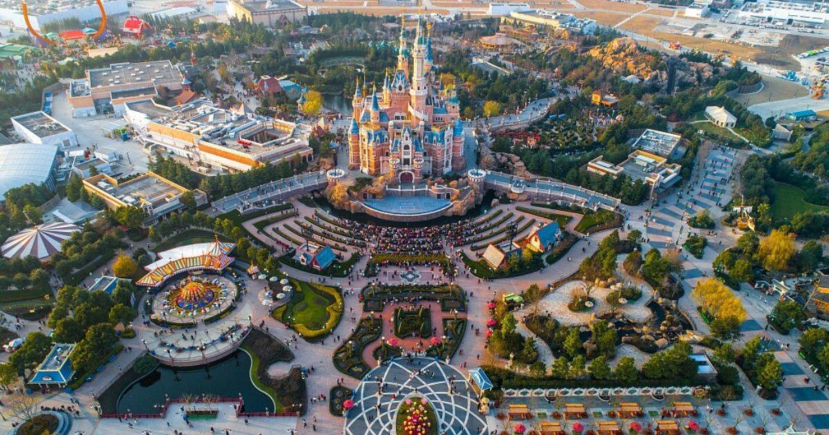 The Disneyland in Shanghai was shut down due to the coronavirus pandemic. Image from Twitter