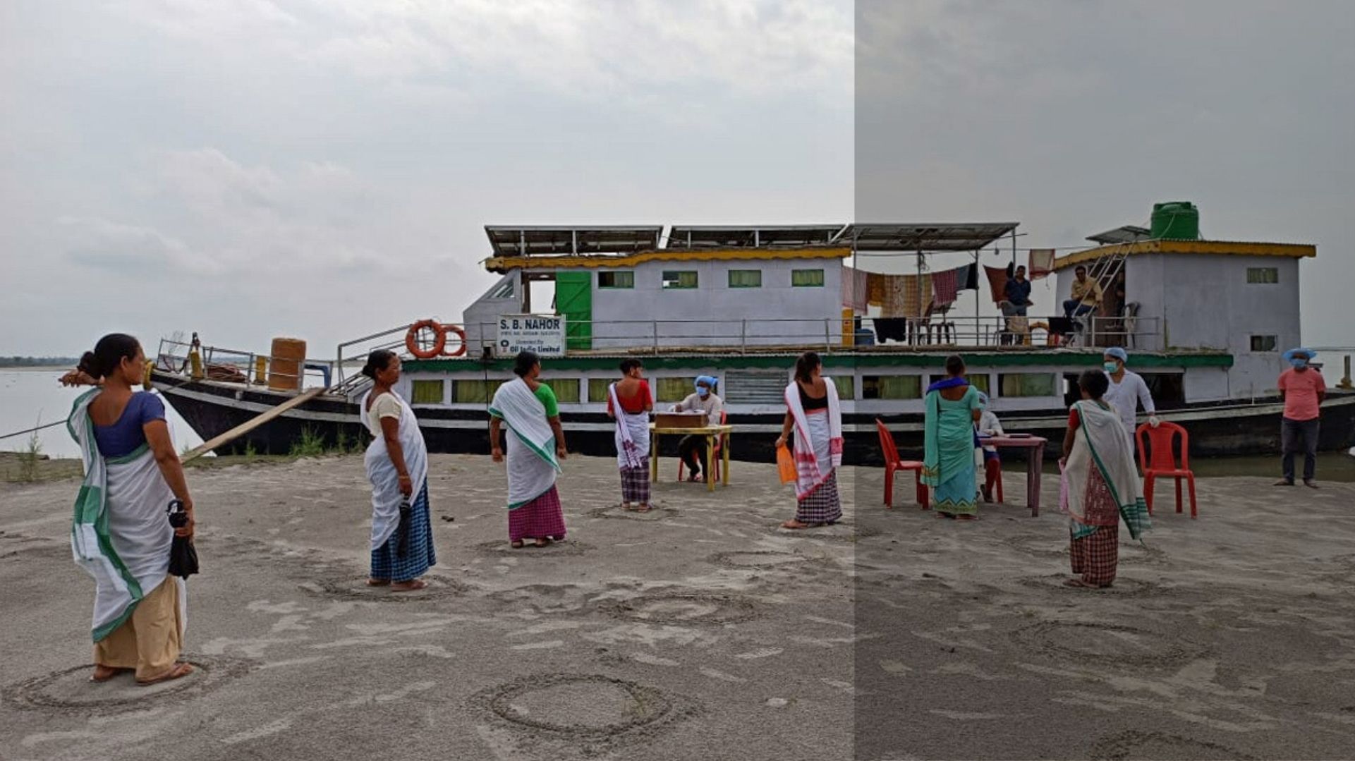 Coronavirus outbreak: Assam's boat clinics conduct door-to-door surveillance on saporis Coronavirus outbreak: Assam's boat clinics conduct door-to-door surveillance on saporis