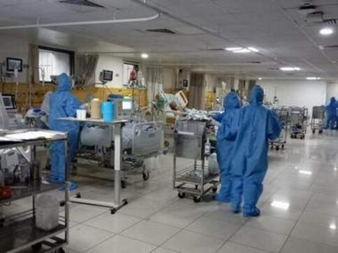 COVID-19 in Karnataka: Shortage of PPE kits, unequal distribution of resources put health workers in line of fire COVID-19 in Karnataka: Shortage of PPE kits, unequal distribution of resources put health workers in line of fire