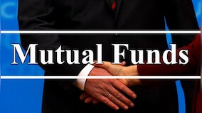Investment through SIP: How to invest with less risk?