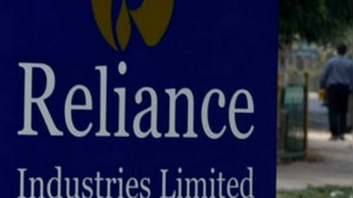 Reliance Industries Rights Entitlement shares command 7% premium over intrinsic value on Day 4