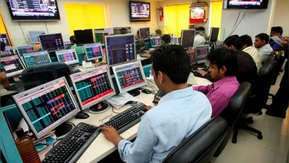 Sensex tanks nearly 600 points in early trade; ICICI Bank, SBI track losses