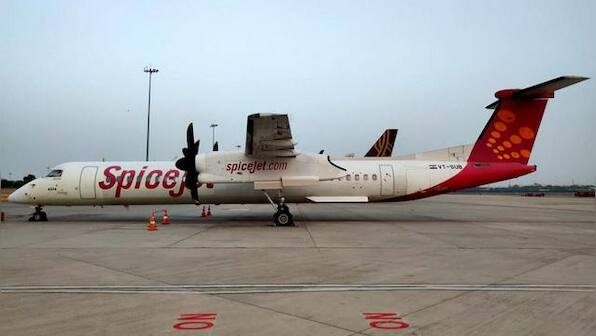 SpiceJet Mumbai-Durgapur flight faces severe turbulence during descent, 12 passengers, crew injured; DGCA orders probe