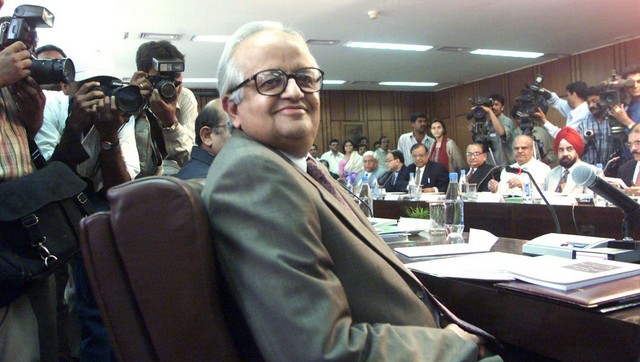 Govt measures to deal with coronavirus impact 'very positive', says former RBI governor Bimal Jalan Govt measures to deal with coronavirus impact 'very positive', says former RBI governor Bimal Jalan