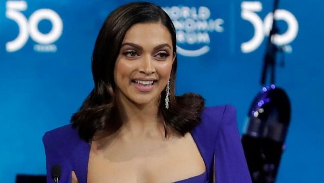 Sushant Singh Rajput passes away: Deepika Padukone urges people to 'reach out' when depressed, says 'you are not alone' Sushant Singh Rajput passes away: Deepika Padukone urges people to 'reach out' when depressed, says 'you are not alone'