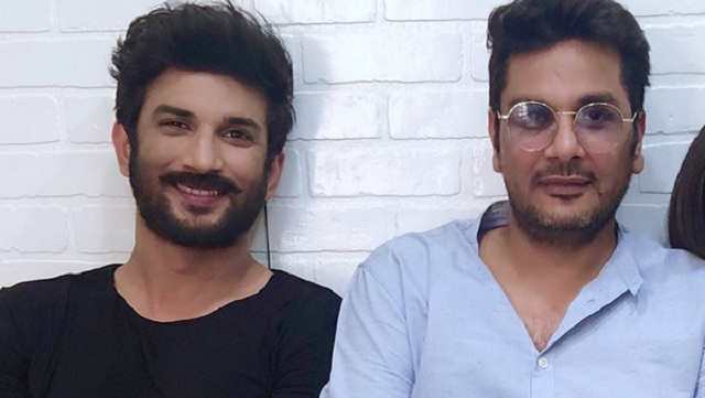 Sushant Singh Rajput death: Dil Bechara director Mukesh Chhabra's statement recorded at Bandra police station Sushant Singh Rajput death: Dil Bechara director Mukesh Chhabra's statement recorded at Bandra police station