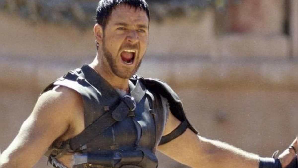 Russell Crowe confesses he felt initial script of Gladiator was 'so bad'