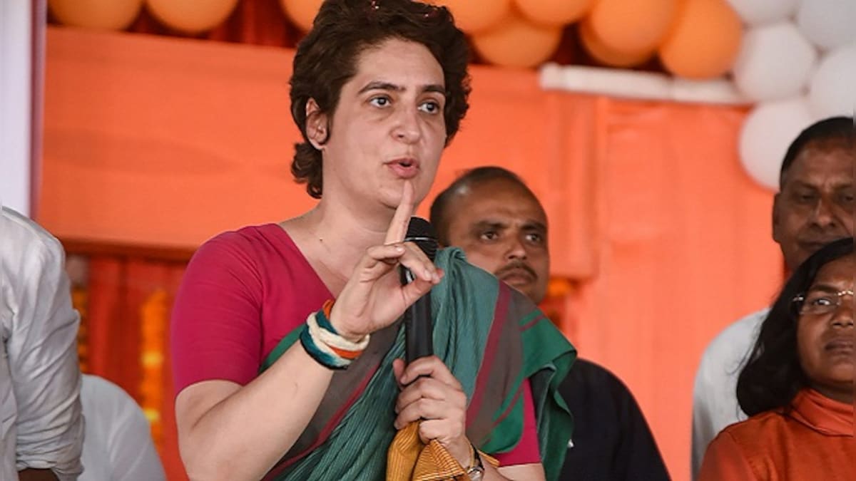 'Beti Bachao or Apradhi Bachao?': Rahul, Priyanka Gandhi slam UP govt over women's safety