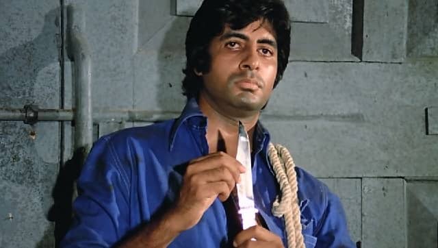Amitabh Bachchan as Vijay