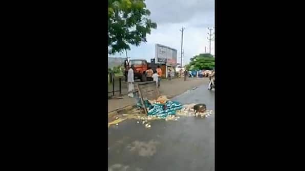 Video of Indore municipal staffer pushing 12-year-old egg-seller's handcart goes viral