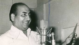 On Mohammed Rafi's 40th death anniversary, a playlist of his hits, from Kya Huwa Tera Wada to Teri Bindiya