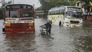 Mumbai Rains Updates South Mumbai Waterlogged After Hours Of Heavy Rains Rainfall To Continue Tomorrow Says Imd India News Firstpost