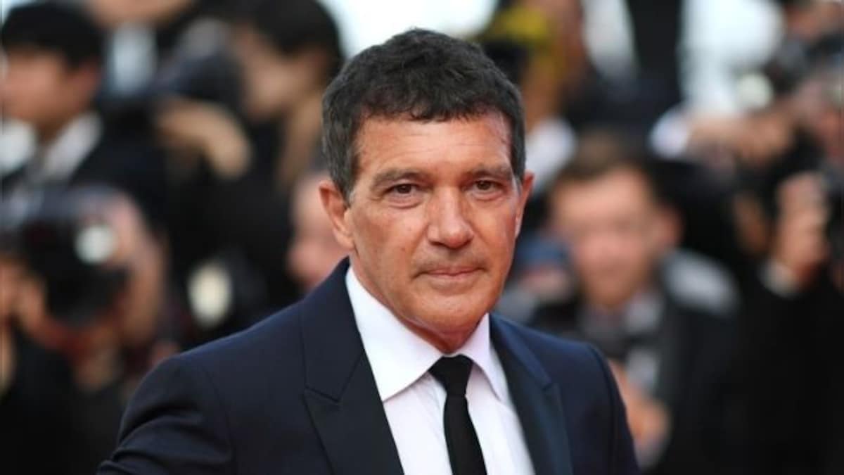 Antonio Banderas tests positive for coronavirus on 60th birthday, says he is feeling 'relatively well'