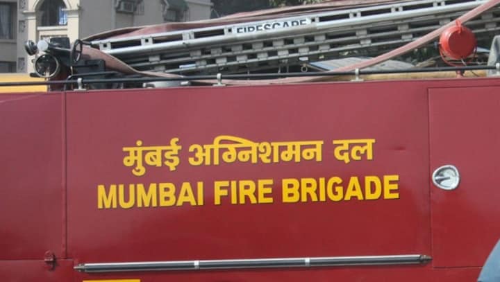 Fire breaks out in forest near Mumbai's Aarey Colony; three fire tenders at spot, no one injured