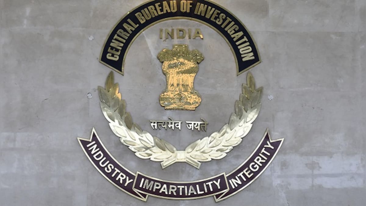 Praveen Sinha, a 1988-batch Gujarat cadre IPS officer, appointed as acting CBI chief