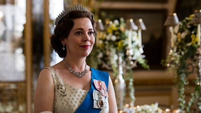 Netflix's The Crown to return for fourth season on 15 November, announce makers with teaser Netflix's The Crown to return for fourth season on 15 November, announce makers with teaser