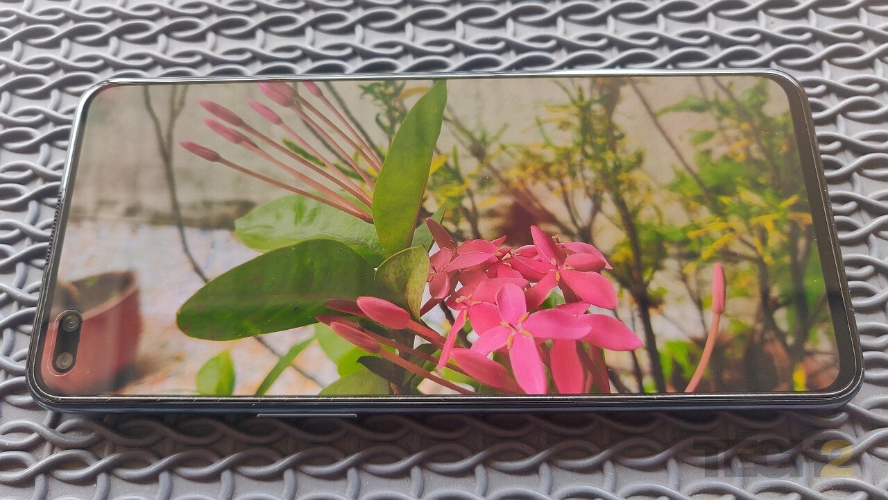 OnePlus Nord display