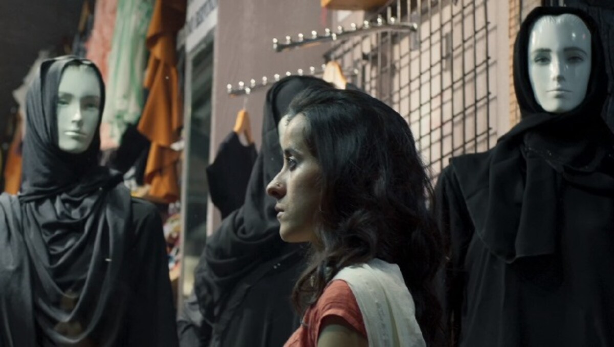 Bebaak Review Shazia Iqbal S Short Is A Tale Of Quiet Resistance To Religious And Patriarchal Oppression Entertainment News Firstpost Start studying iqbal character descriptions. bebaak review shazia iqbal s short is