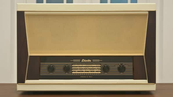 In Diwik Singh Chhalani's quest to restore old radios, a coming together of nostalgia and sustainable methods