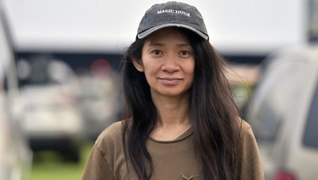 Chloe Zhao says making Nomadland gave her 'hope' that there's a way for people 'to connect' Chloe Zhao says making Nomadland gave her 'hope' that there's a way for people 'to connect'