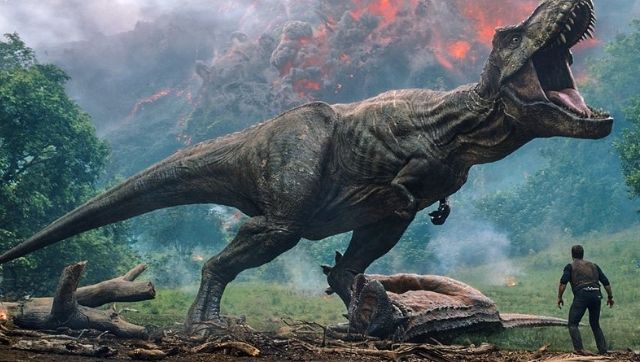 Jurassic World: Dominion UK shoot suspended after a few crew members test positive for coronavirus Jurassic World: Dominion UK shoot suspended after a few crew members test positive for coronavirus