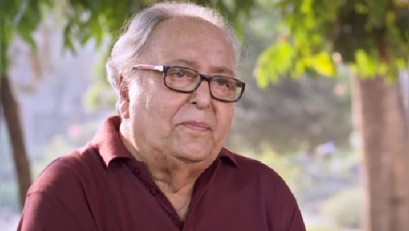 Soumitra Chatterjee tests negative for coronavirus, still in 'acute confusional state,' say doctors