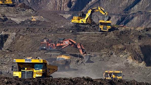 Survey to ascertain Karnataka-AP boundary, destroyed by mining in Ballari forest, begins tomorrow