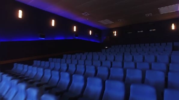 In the 2020s, sex and romance need to make a comeback at the movies