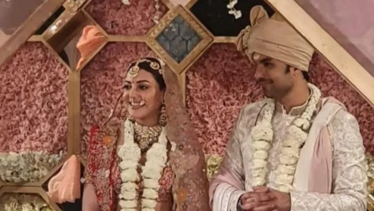 Kajal Aggarwal gets married to Gautam Kitchlu in close-knit affair, with  only families in attendance-Entertainment News , Firstpost