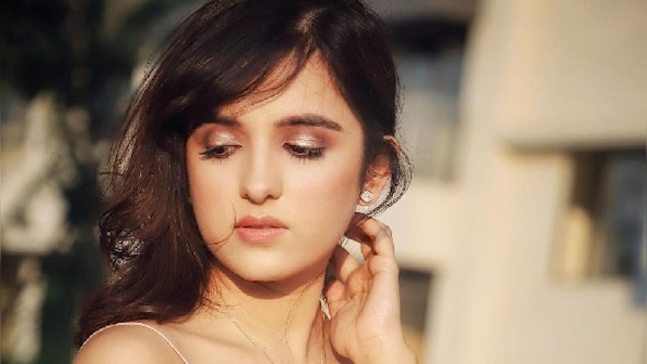 Shirley Setia to make her Telugu movie debut alongside Naga Shaurya in untitled film