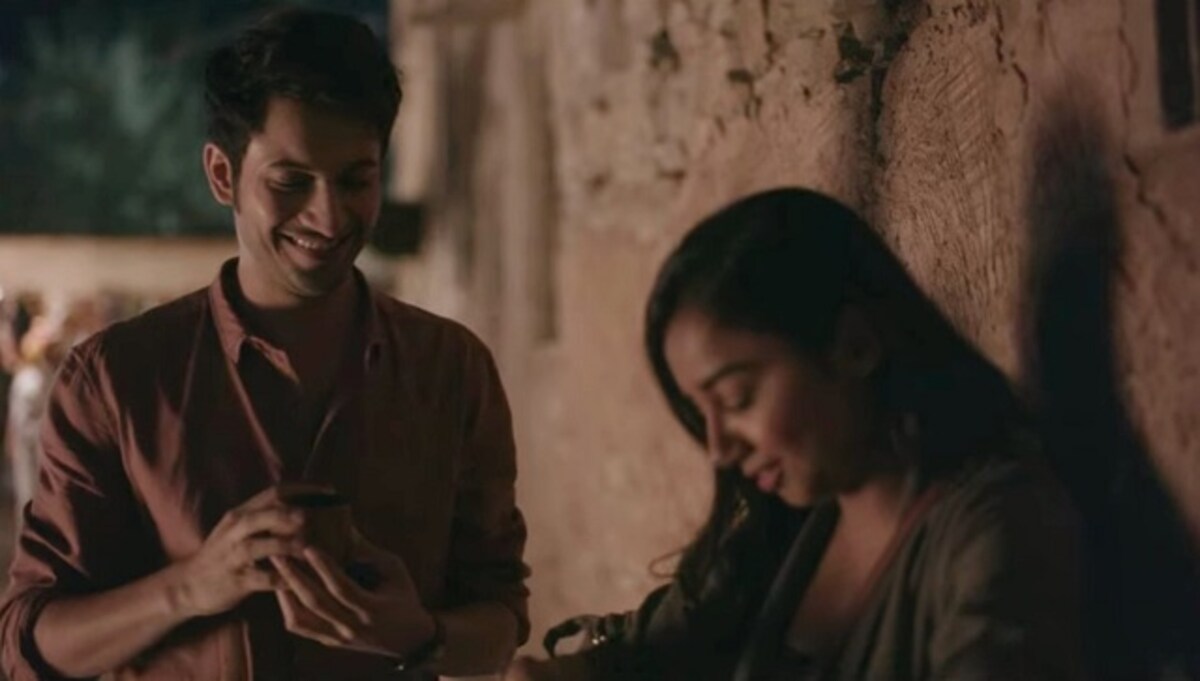 Director Akarsh Khurana Writer Gazal Dhaliwal Discuss Netflix S Mismatched And Adapting A Popular Book To Screen Entertainment News Firstpost Godrej security systems ayushmann khurana commercial(видео, 2019). director akarsh khurana writer gazal