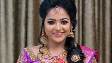 VJ Chithra, Tamil TV actress, host, found dead in Chennai hotel room; police investigating cause
